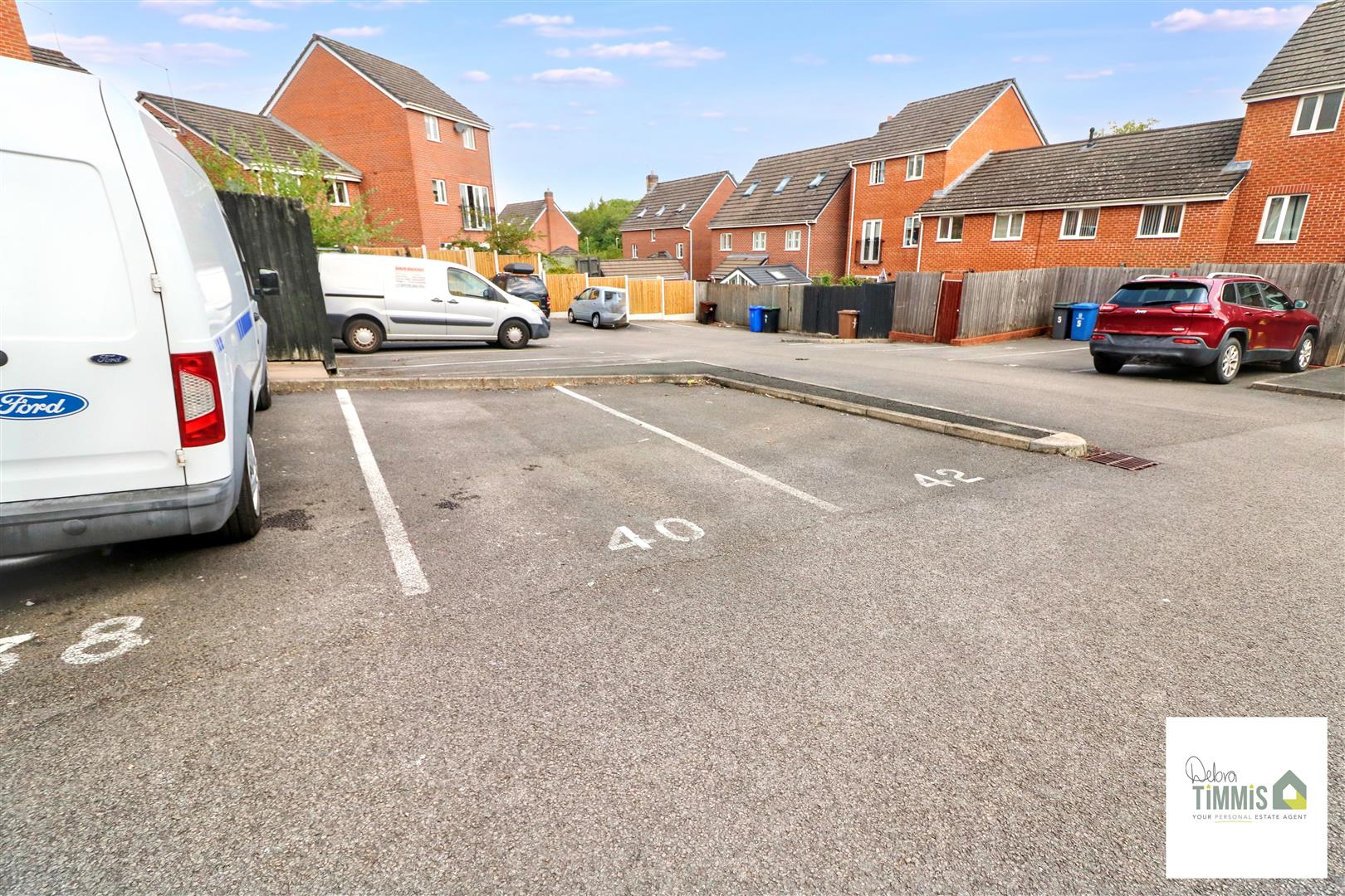 2 bed property in Blithfield Way, Stoke-On-Trent